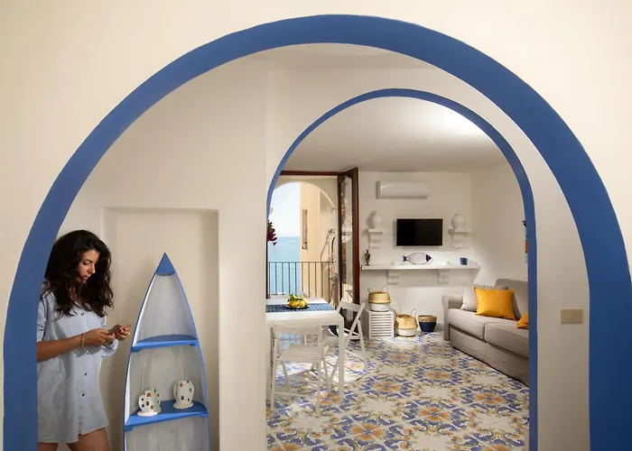 Apartment Daplace - Scalinata *